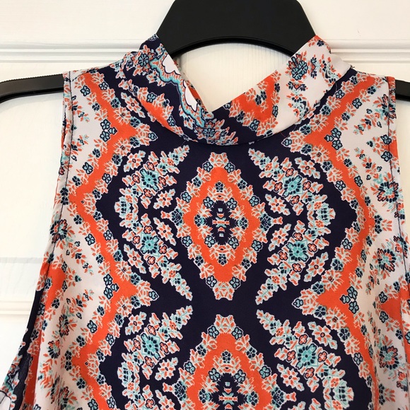 🍂Sleeveless Dress, Small🍂 - Picture 3 of 7